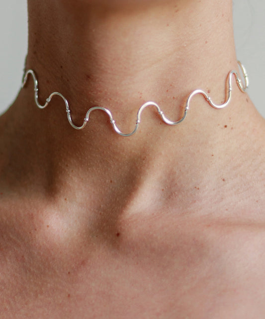 Choker Spires Silver Clear