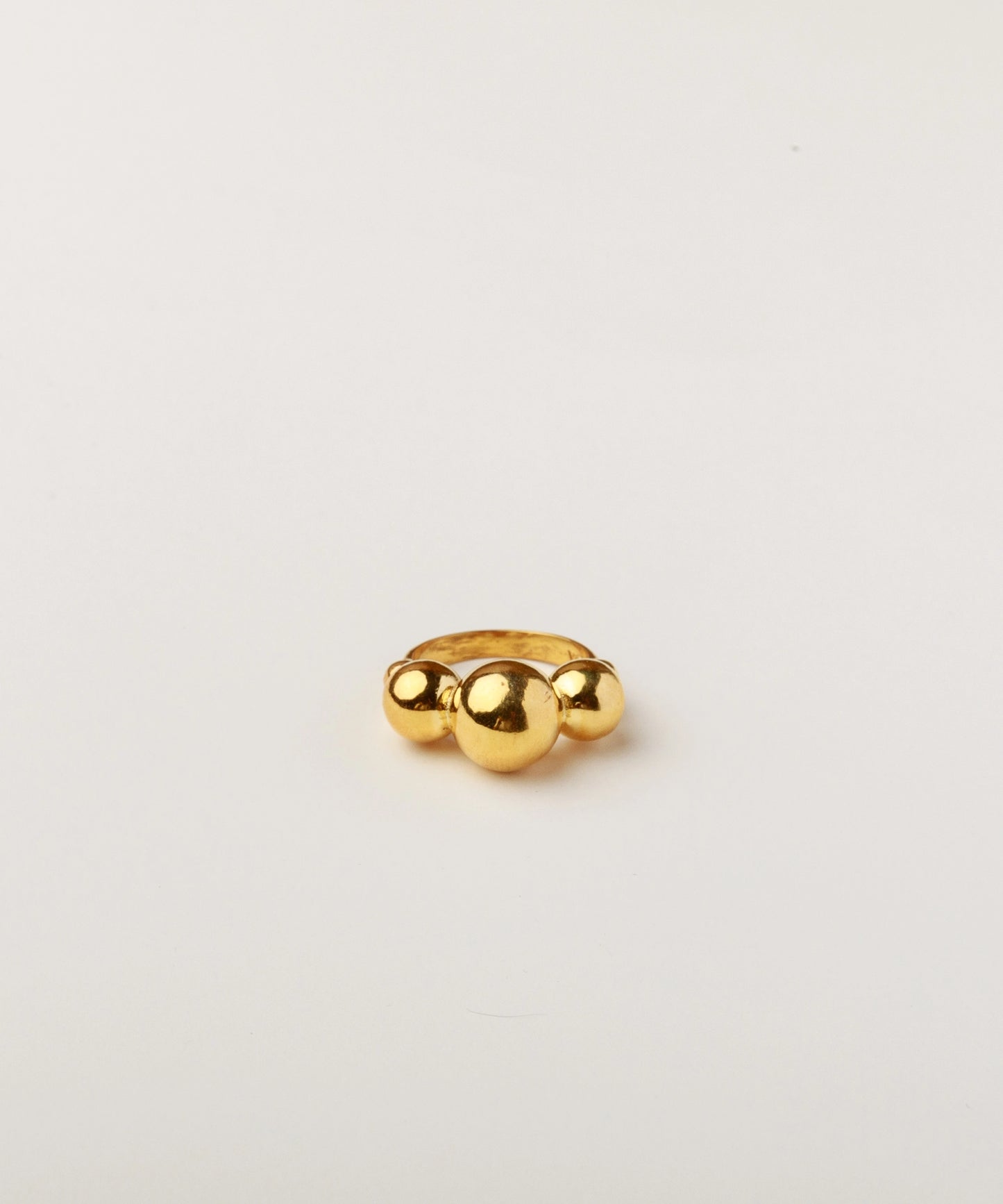 Anillo Bol Nou Oro