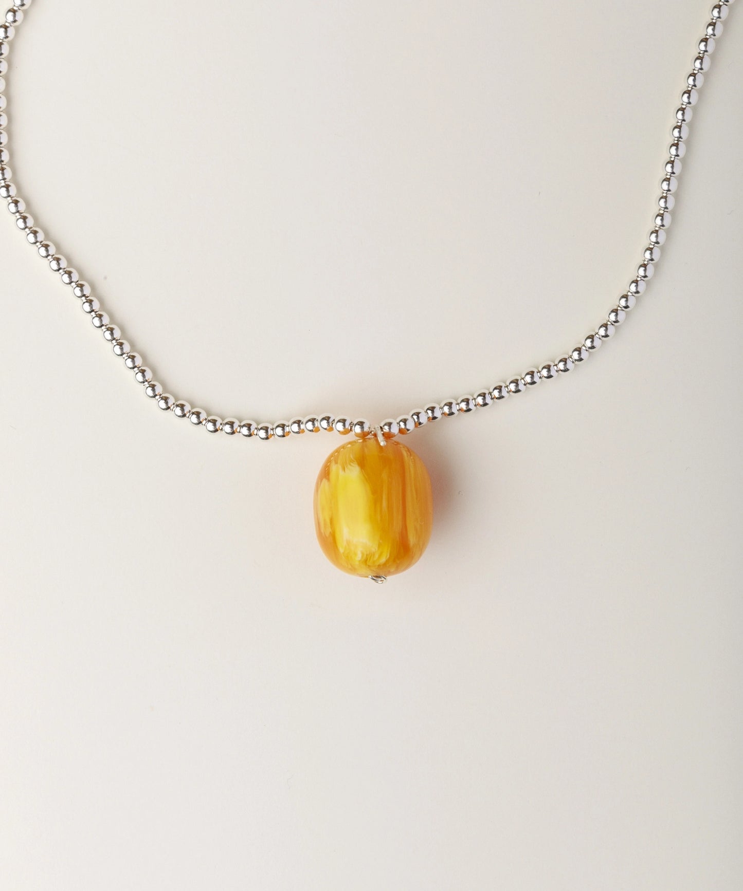 Collar Ambelau Silver Beads Amber Pendant
