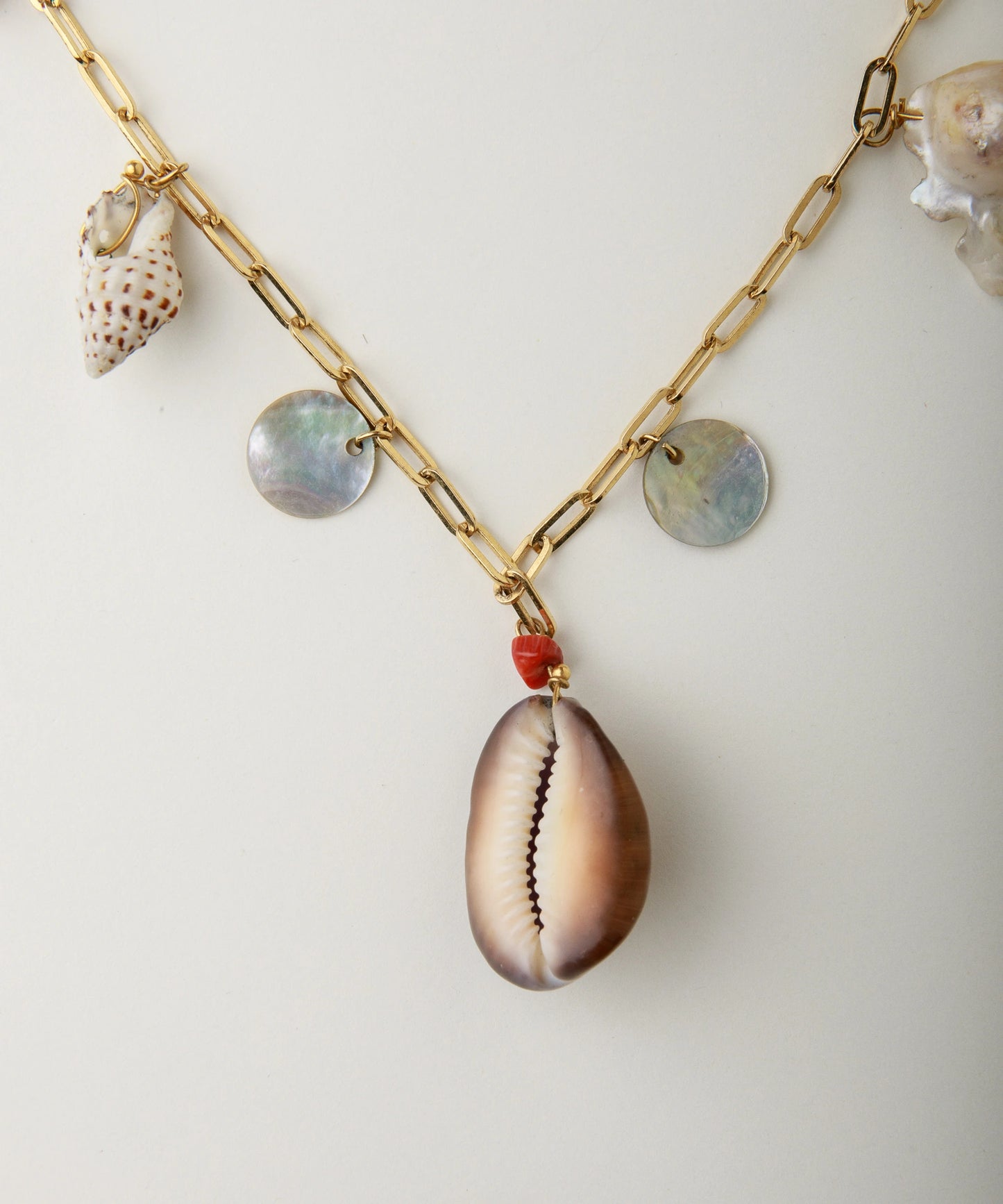 Collar Ana