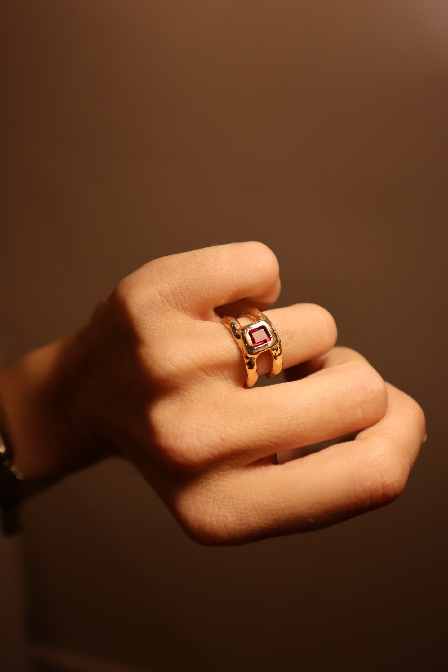 The Bond Ring