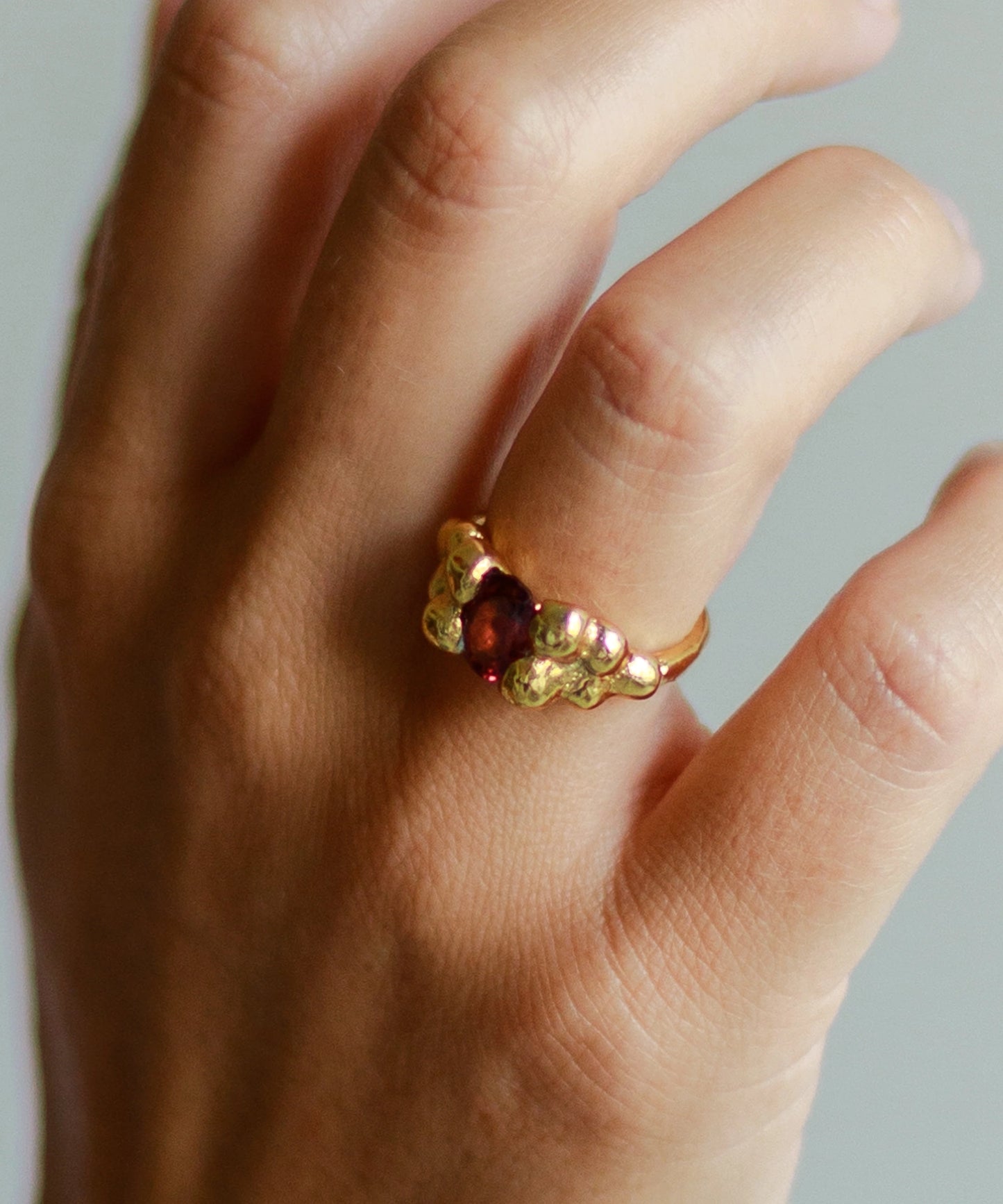 Drops Solitaire Ring