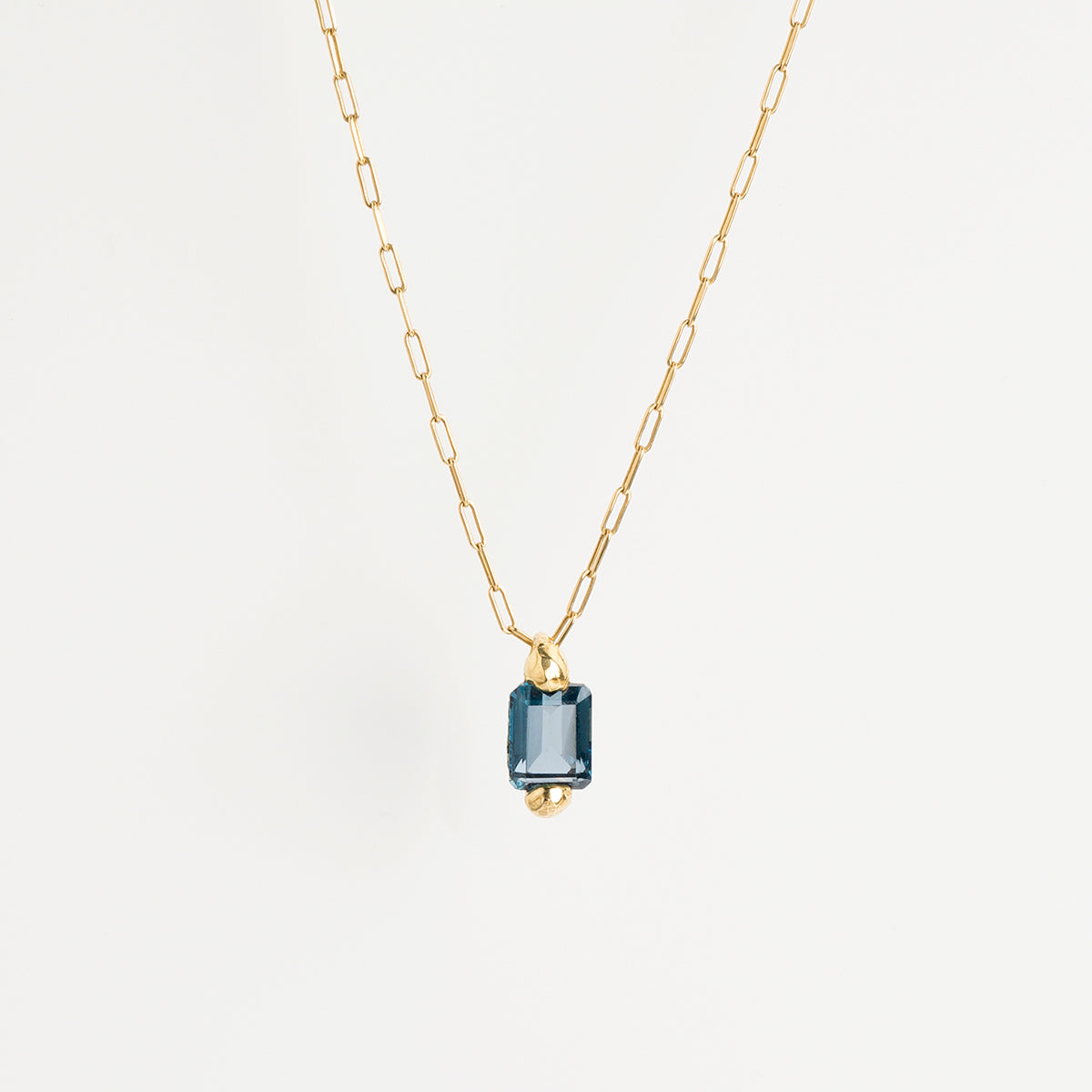 The Bond Necklace