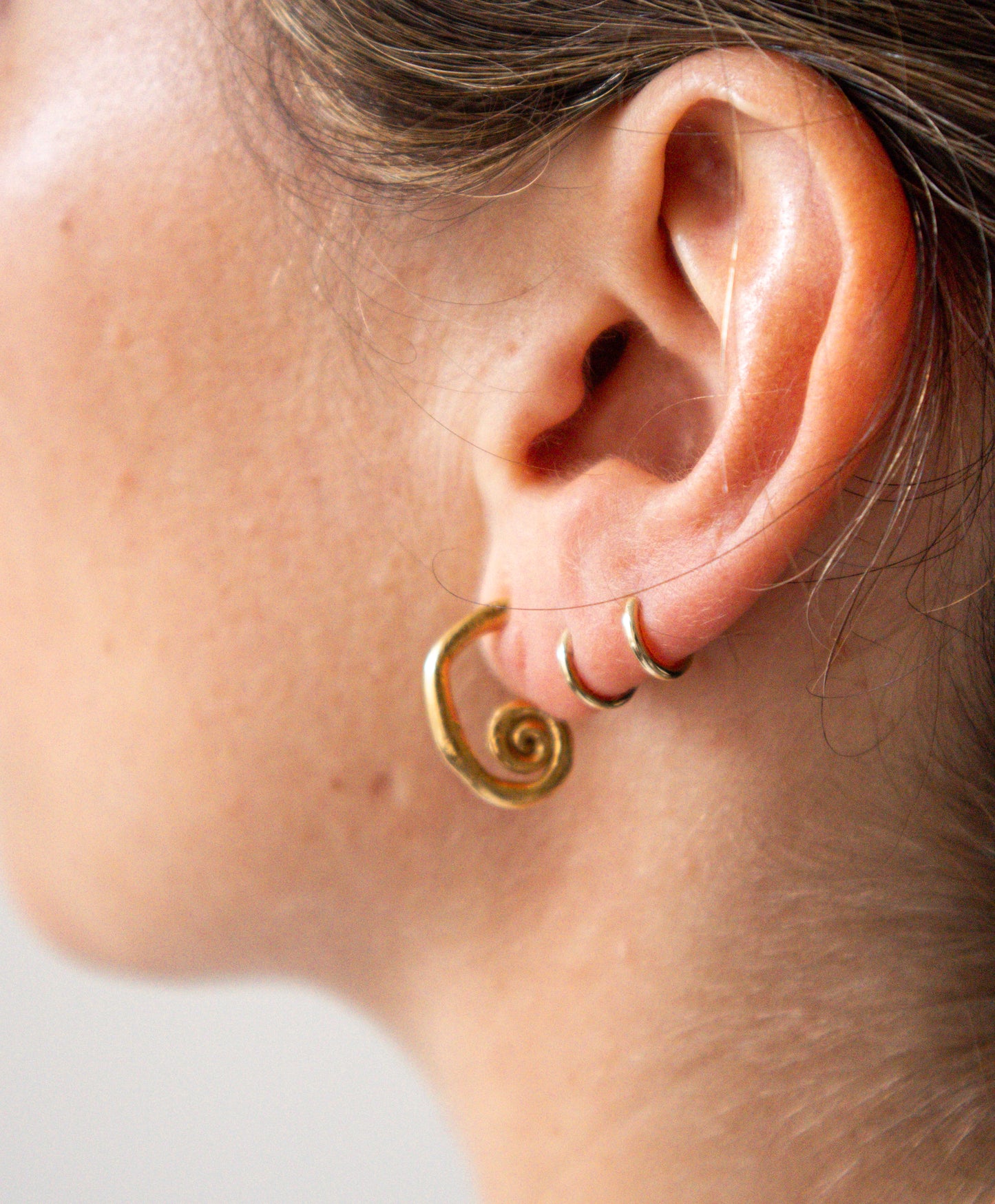 Pendientes Vuelta Dorados