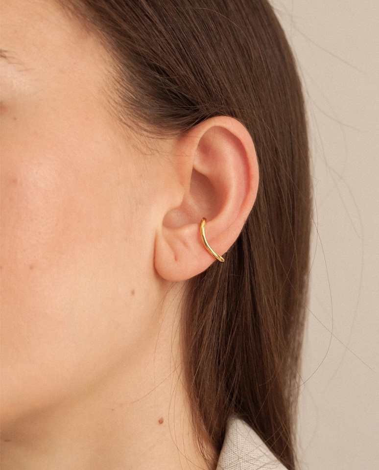 Ear Cuff Curve