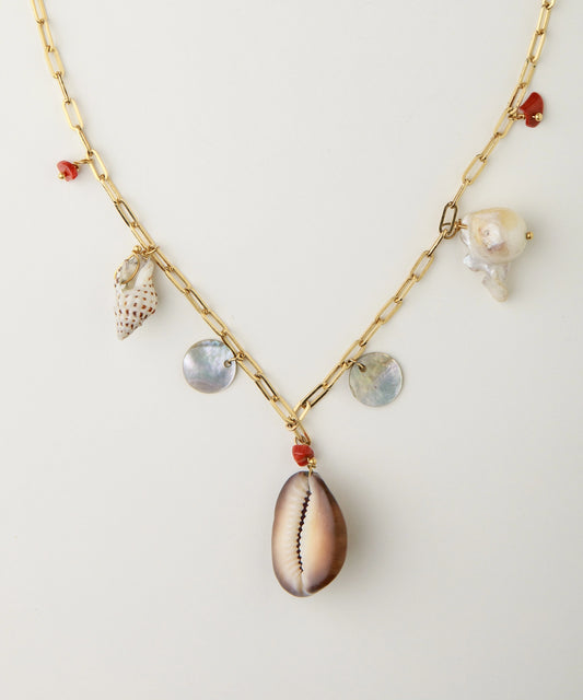 Collar Ana