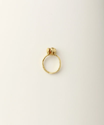 Four Petals Solitaire Ring