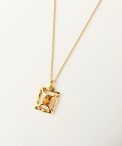 The Centre Piece Necklace