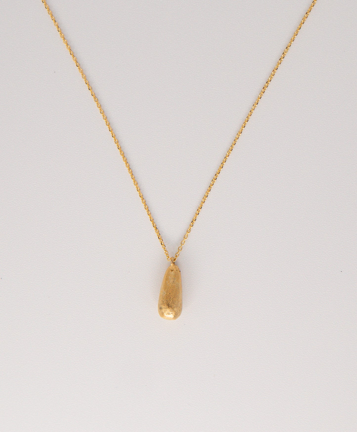 Collar Lágrima C15