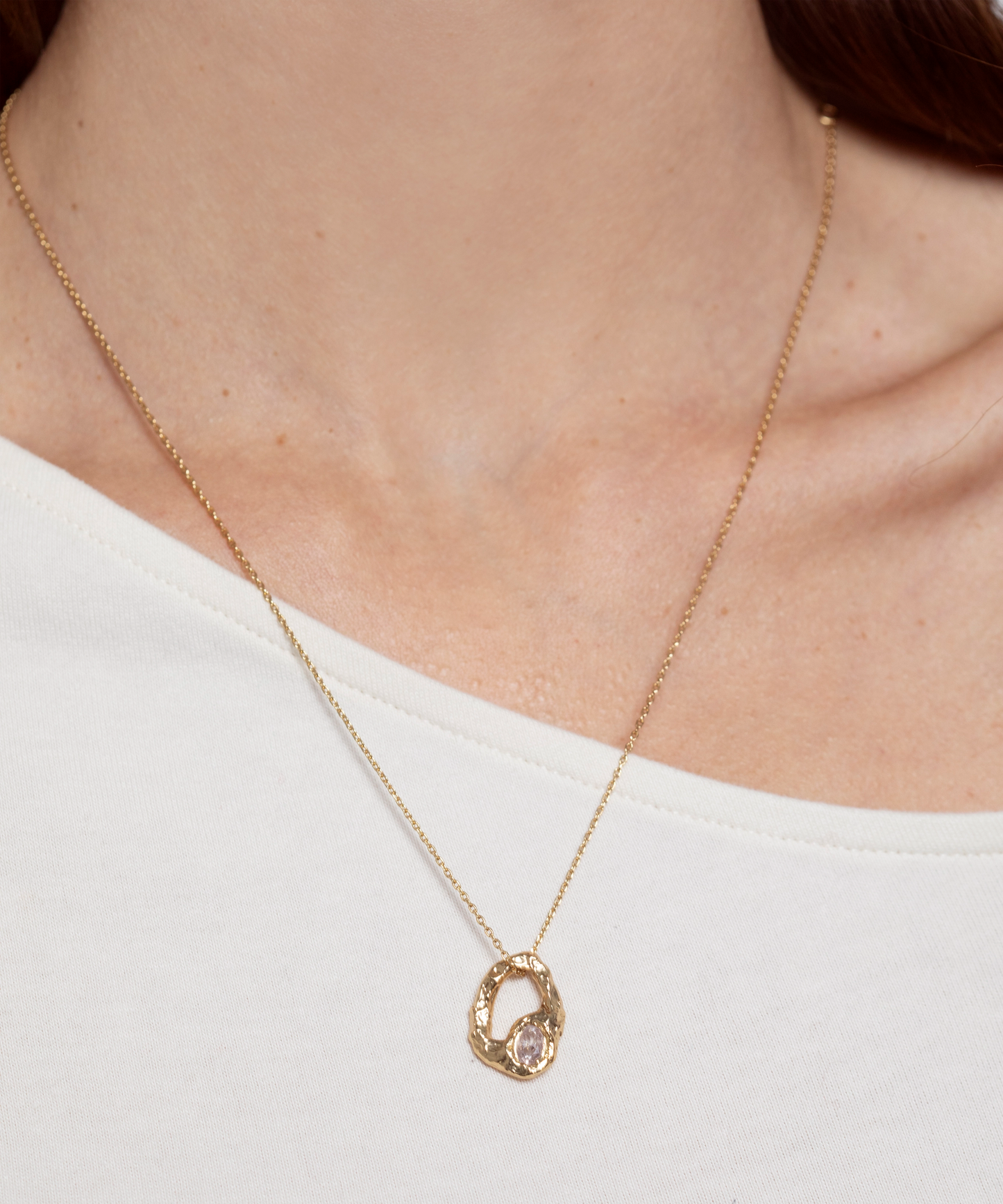 Collar Moon